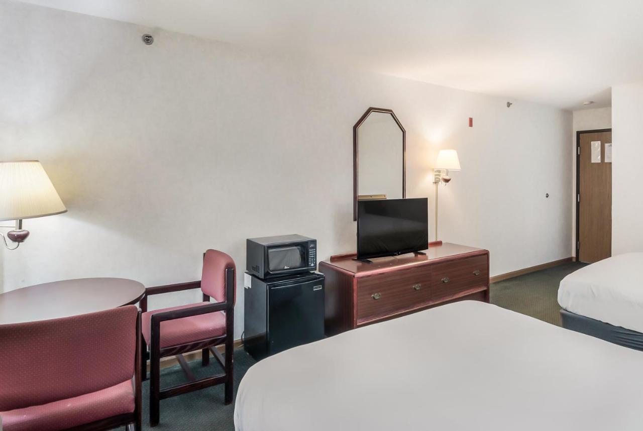 Americas Best Value Inn-Wenona Kültér fotó