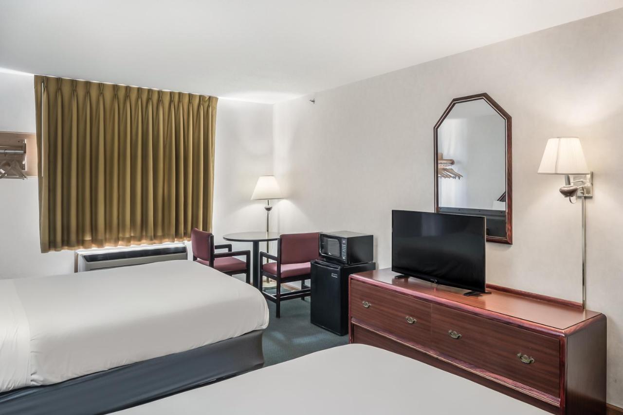 Americas Best Value Inn-Wenona Kültér fotó