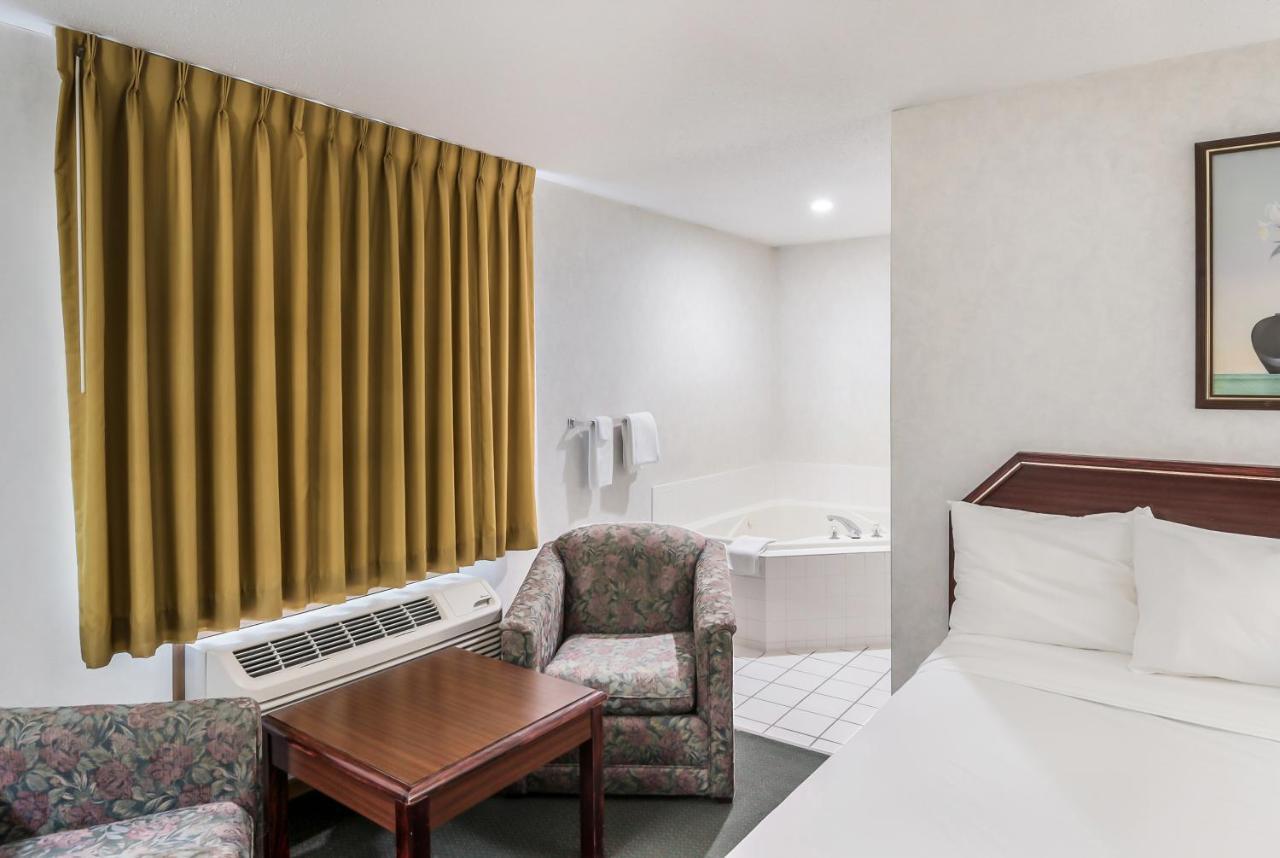 Americas Best Value Inn-Wenona Kültér fotó
