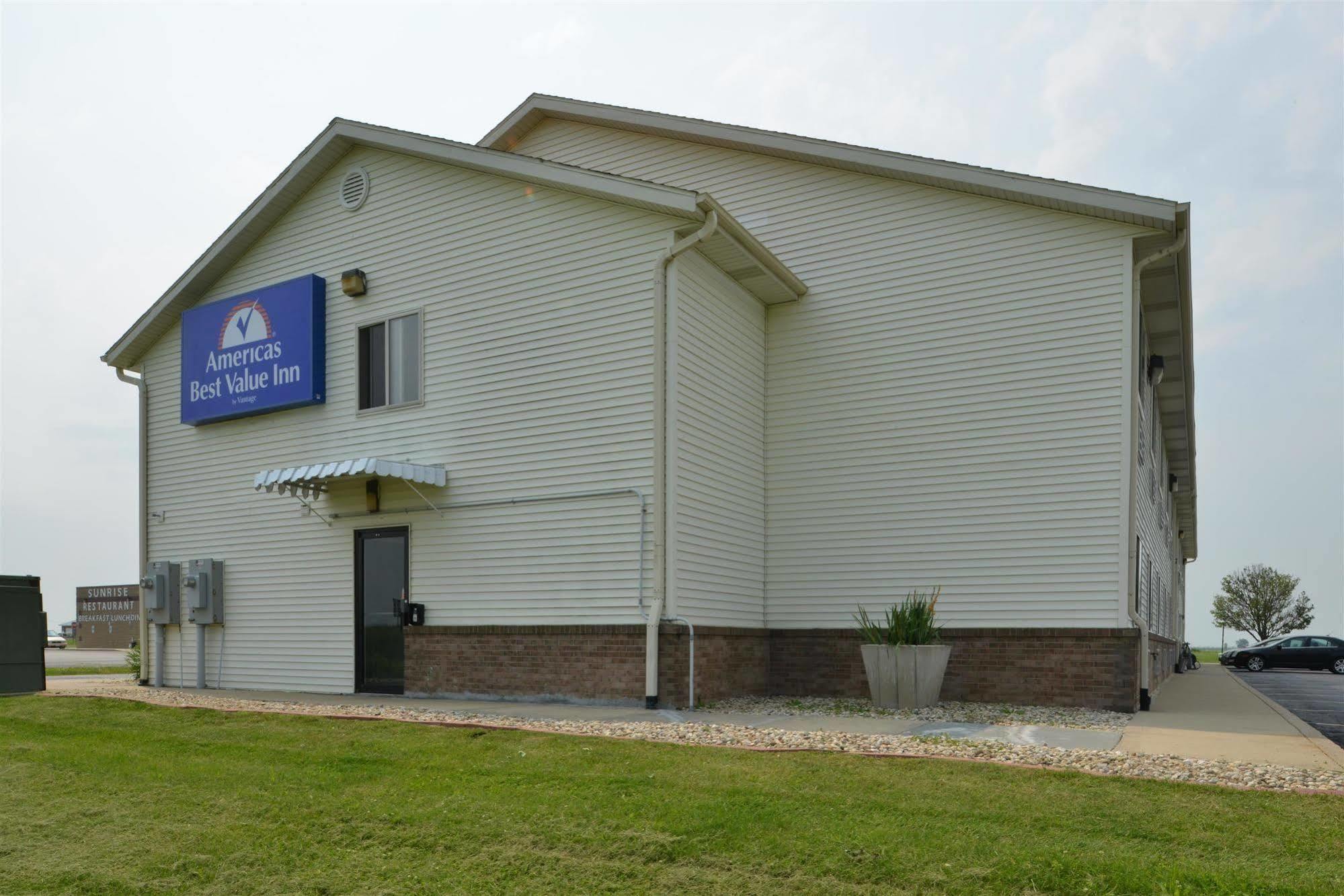 Americas Best Value Inn-Wenona Kültér fotó